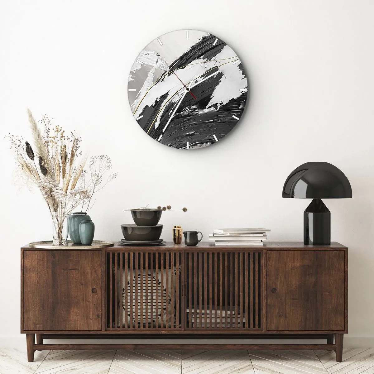 Ceas de perete - Ceas pe sticlă - Tușe dinamice de pensulă în negru, alb și gri - 30x30cm - Abstracție cu fler - Decorațiune modernă pentru perete pentru living, bucătărie și dormitor ARTTOR