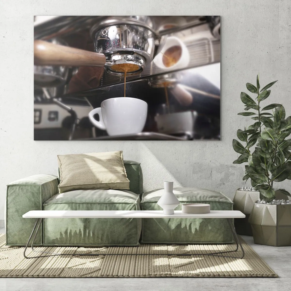 Tablou pe sticlă - Prim-plan al unei cești de cafea turnate dintr-un aparat de cafea sub presiune - 70x50cm - Cel mai bun moment al zilei - Decorațiune modernă pentru perete pentru living și dormitor ARTTOR