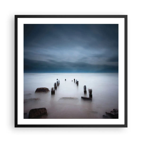 Poster în ramă neagră - Un lac în ceața calmă - 60x60 cm