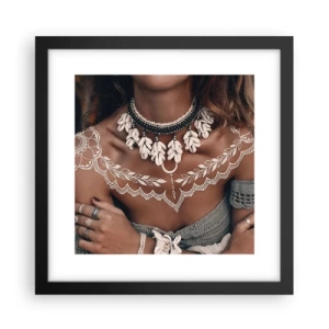 Poster în ramă neagră - Talismanele, ritualurile feminității - 30x30 cm