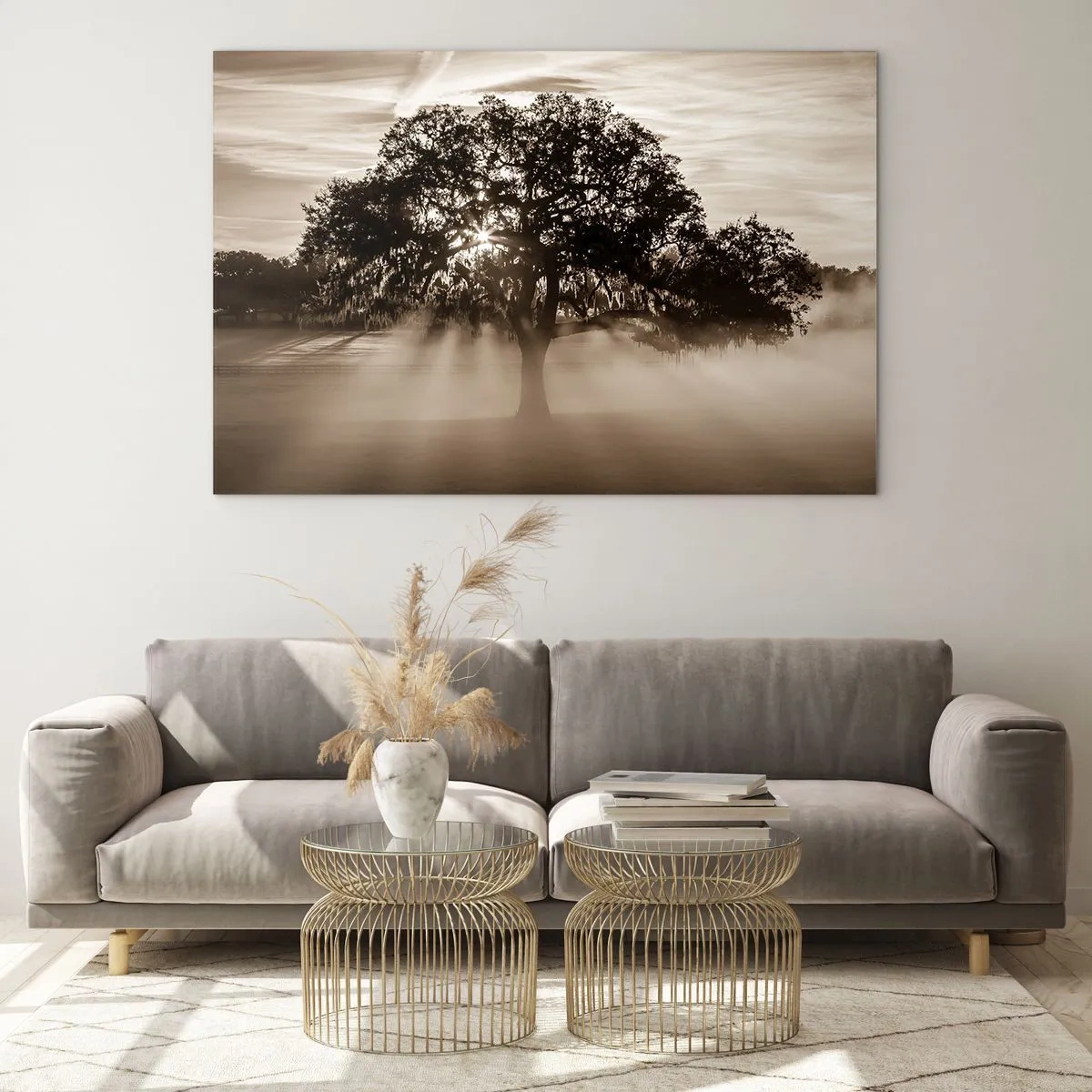 Tablou pe sticlă - Un copac în ceața dimineții, cu raze de soare strălucind printre ramuri - 70x50cm - Un copac de vești bune - Decorațiune modernă pentru perete pentru living și dormitor ARTTOR