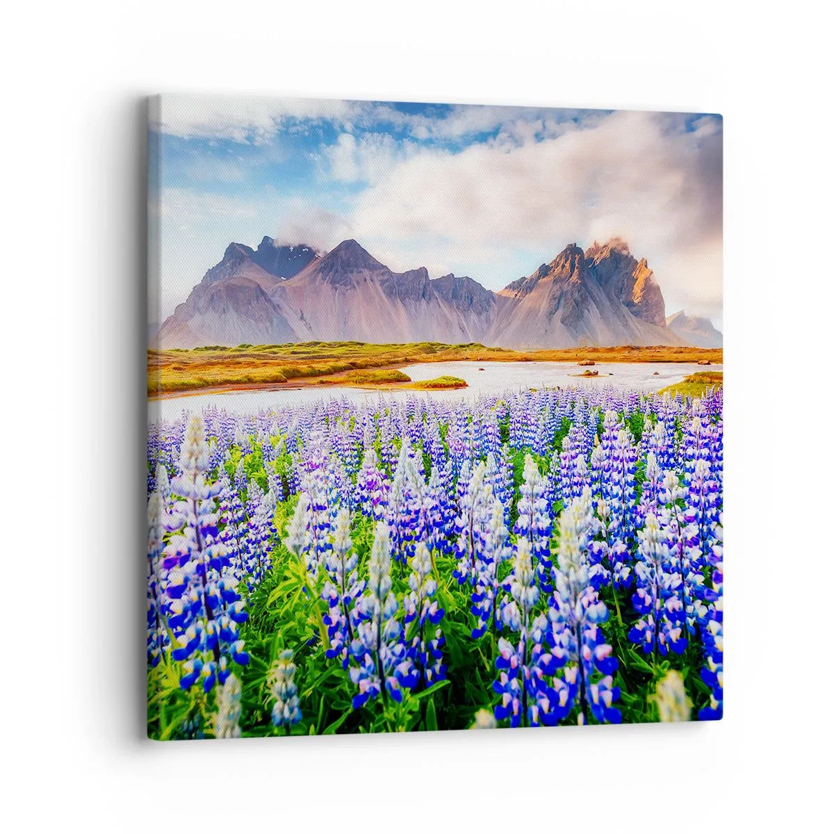 Tablou pe pânză - Putere și severitate alături de blândețe - 30x30 cm