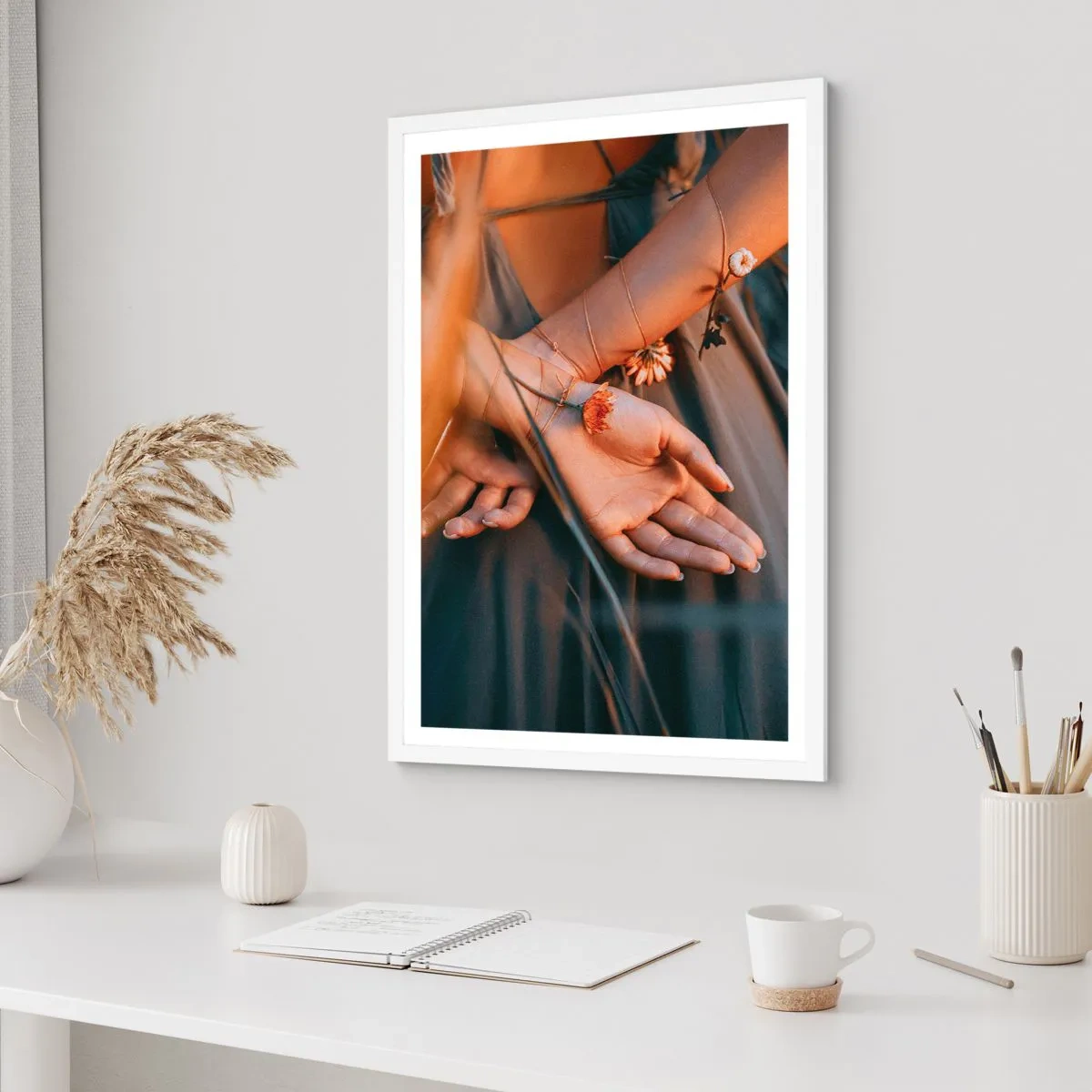 Poster în ramă albă - Legată de natură - 70x100 cm