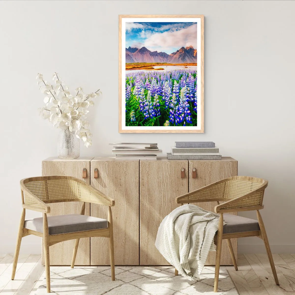 Poster în ramă de stejar deschis - Putere și severitate alături de blândețe - 61x91 cm