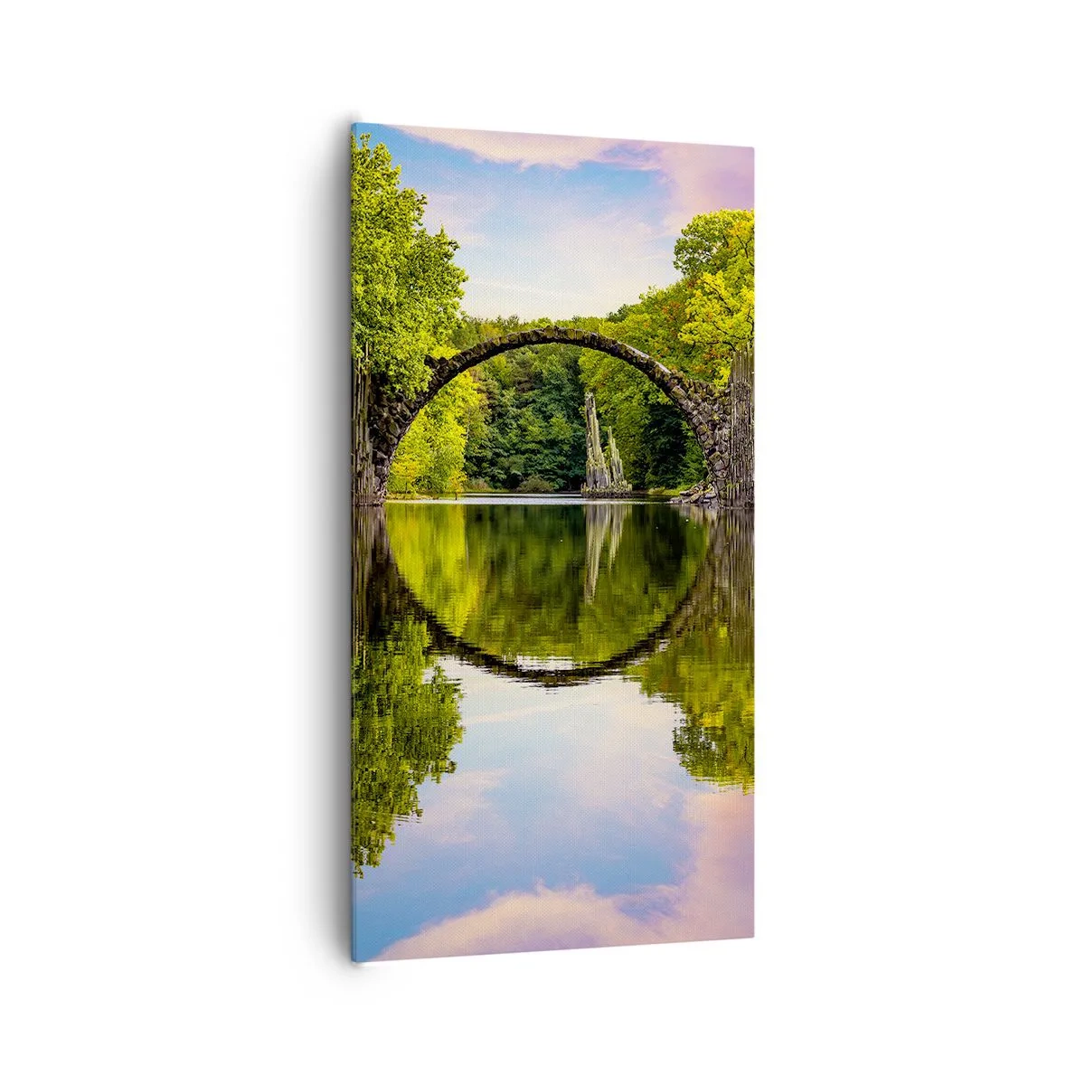 Tablou pe pânză - La punctul de întâlnire a două lumi - 65x120 cm