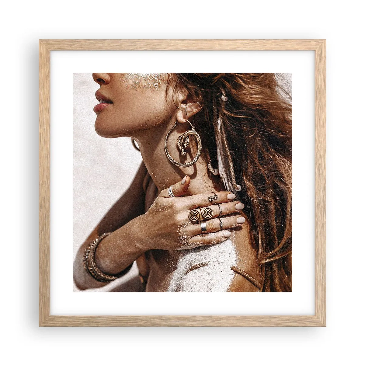 Poster în ramă de stejar deschis - Regina plajei sălbatice - 40x40 cm