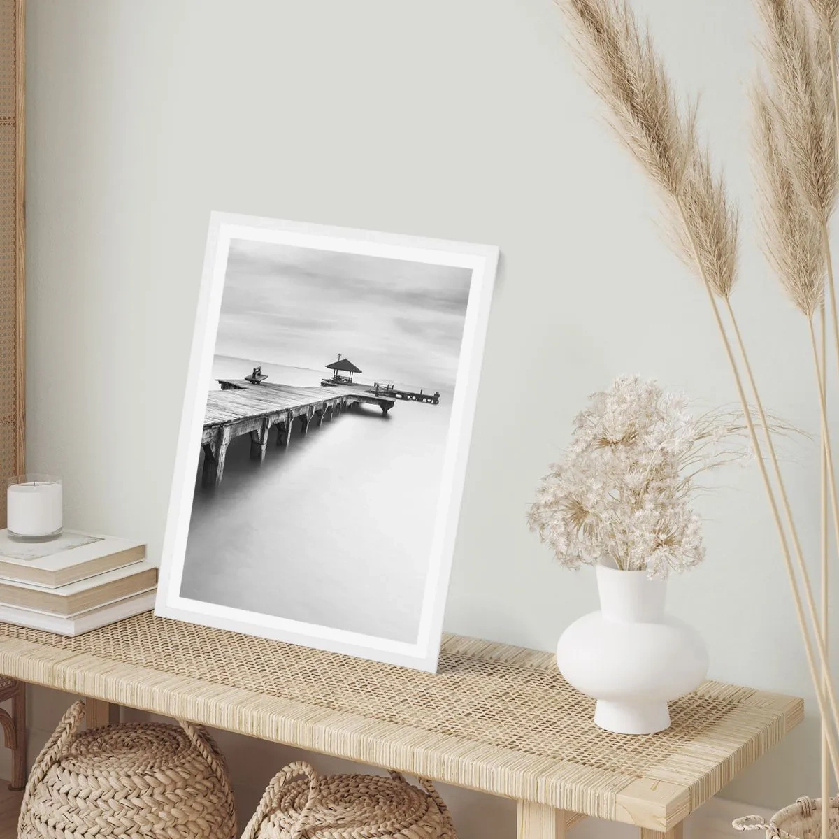 Poster în ramă albă - În depărtare - 50x70 cm