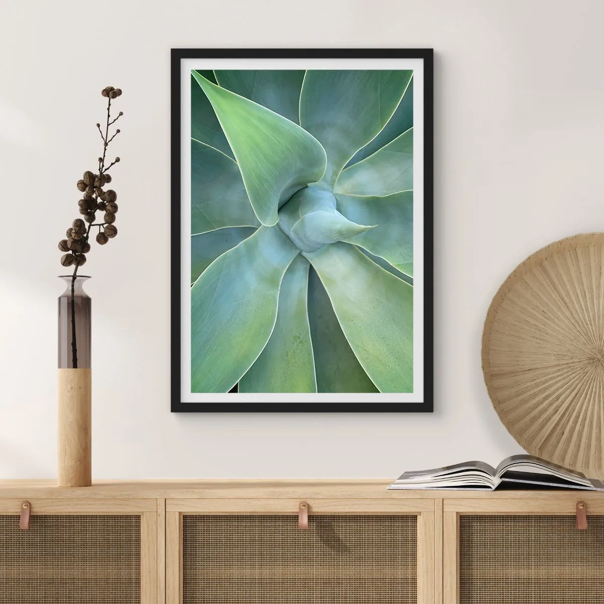 Poster în ramă neagră - Prim-plan al frunzelor suculente simetrice - 50x70cm - Nașterea verdeții - Decorațiune modernă pentru perete pentru living și dormitor ARTTOR
