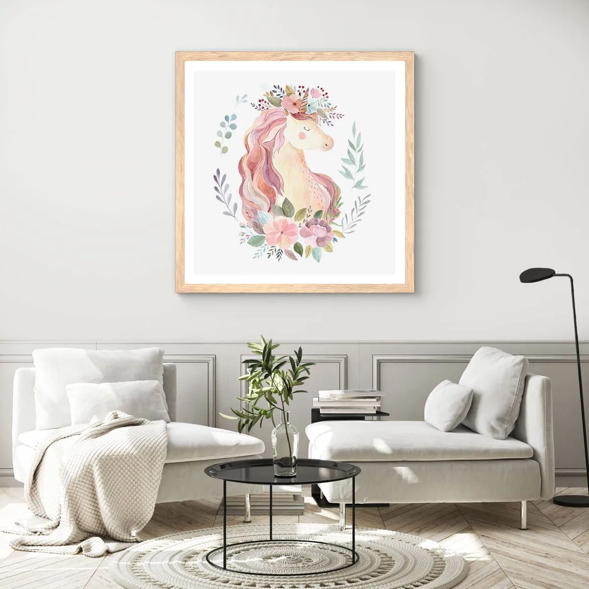 Poster în ramă de stejar deschis - O invitație în lumea basmelor - 30x30 cm