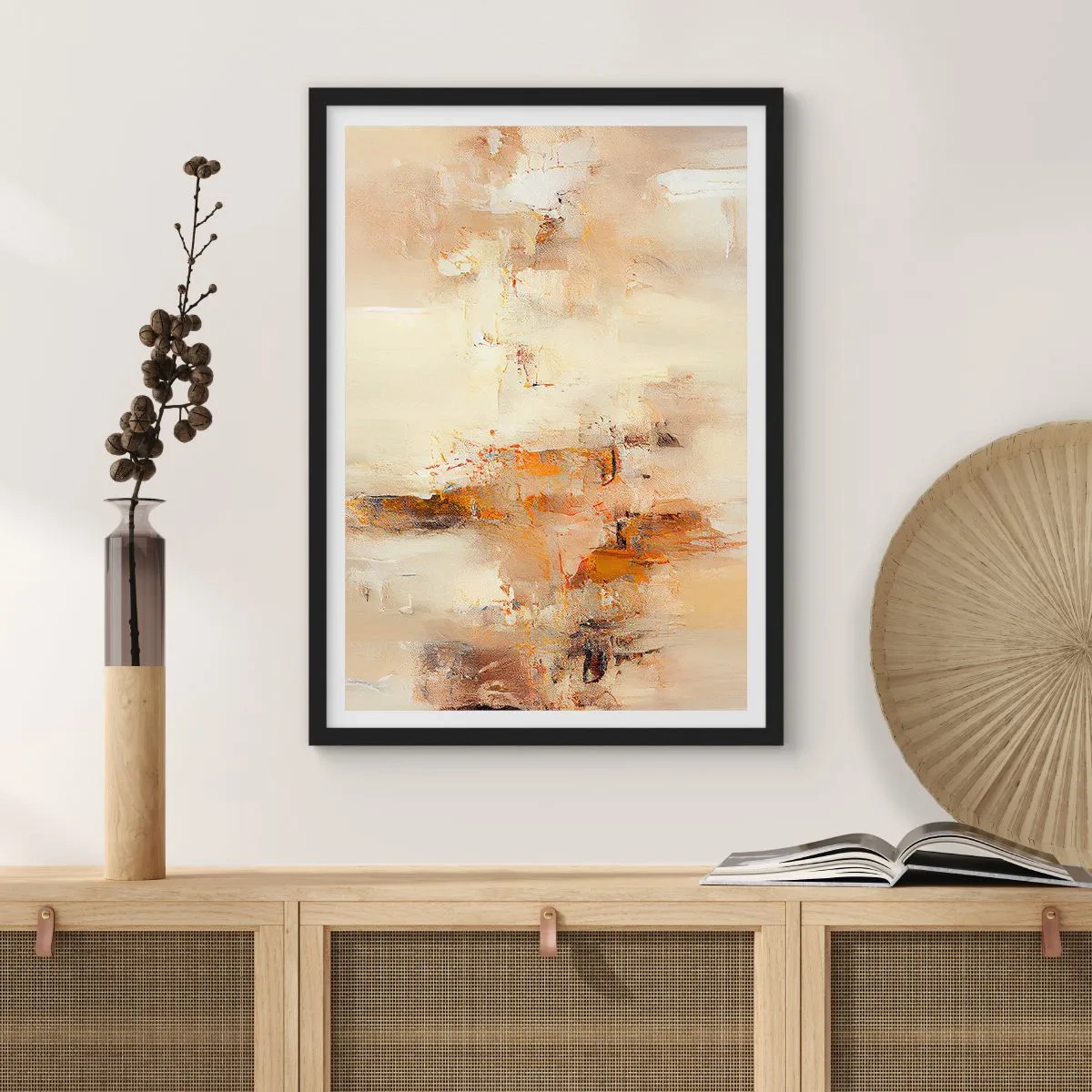 Poster în ramă neagră - O compoziție abstractă în nuanțe calde de bej și auriu. - 50x70cm - Sufletul de chihlimbar - Decorațiune modernă pentru perete pentru living și dormitor ARTTOR