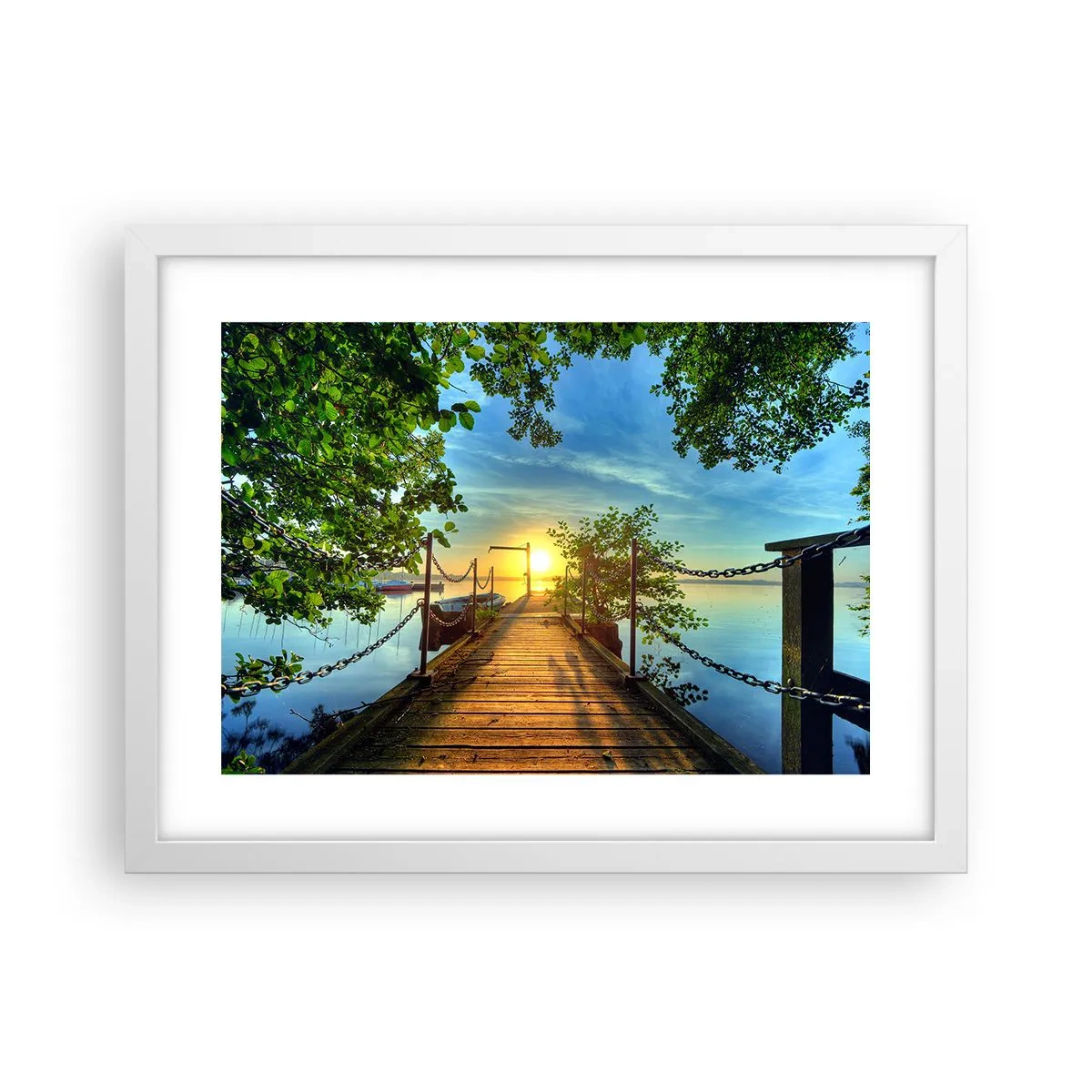 Poster în ramă albă - Apusul la malul apei - 40x30 cm