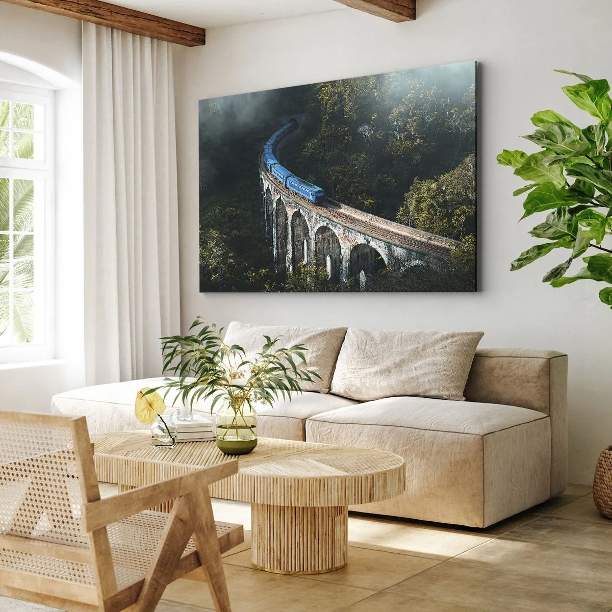 Tablou pe pânză Canvas - Un tren albastru pe un viaduct istoric printre păduri - 70x50cm - Cu trenul spre natură - Decorațiune modernă pentru perete pentru living și dormitor ARTTOR