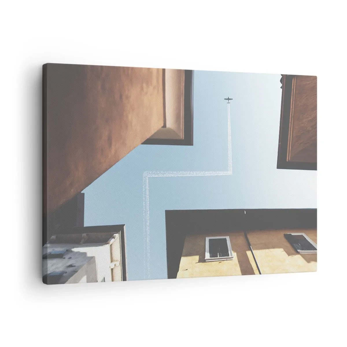 Tablou pe pânză Canvas - Vedere a avionului și a urmei sale pe cer dintr-o perspectivă stradală - 70x50cm - Deasupra labirintului urban - Decorațiune modernă pentru perete pentru living și dormitor ARTTOR