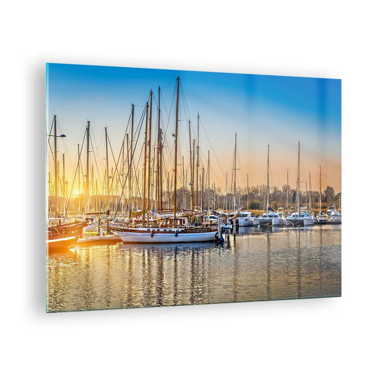 Tablou pe sticlă - O marină plină de veliere în lumina soarelui care apune - 70x50cm - Vântul trebuie să doarmă și el - Decorațiune modernă pentru perete pentru living și dormitor ARTTOR