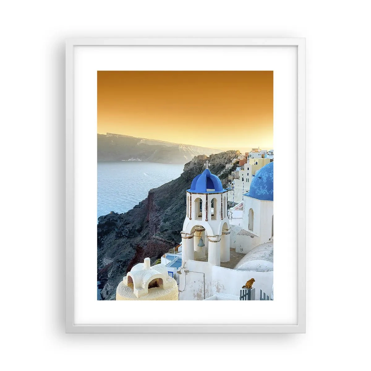 Poster în ramă albă - Santorini - îmbrățișat de stânci - 40x50 cm