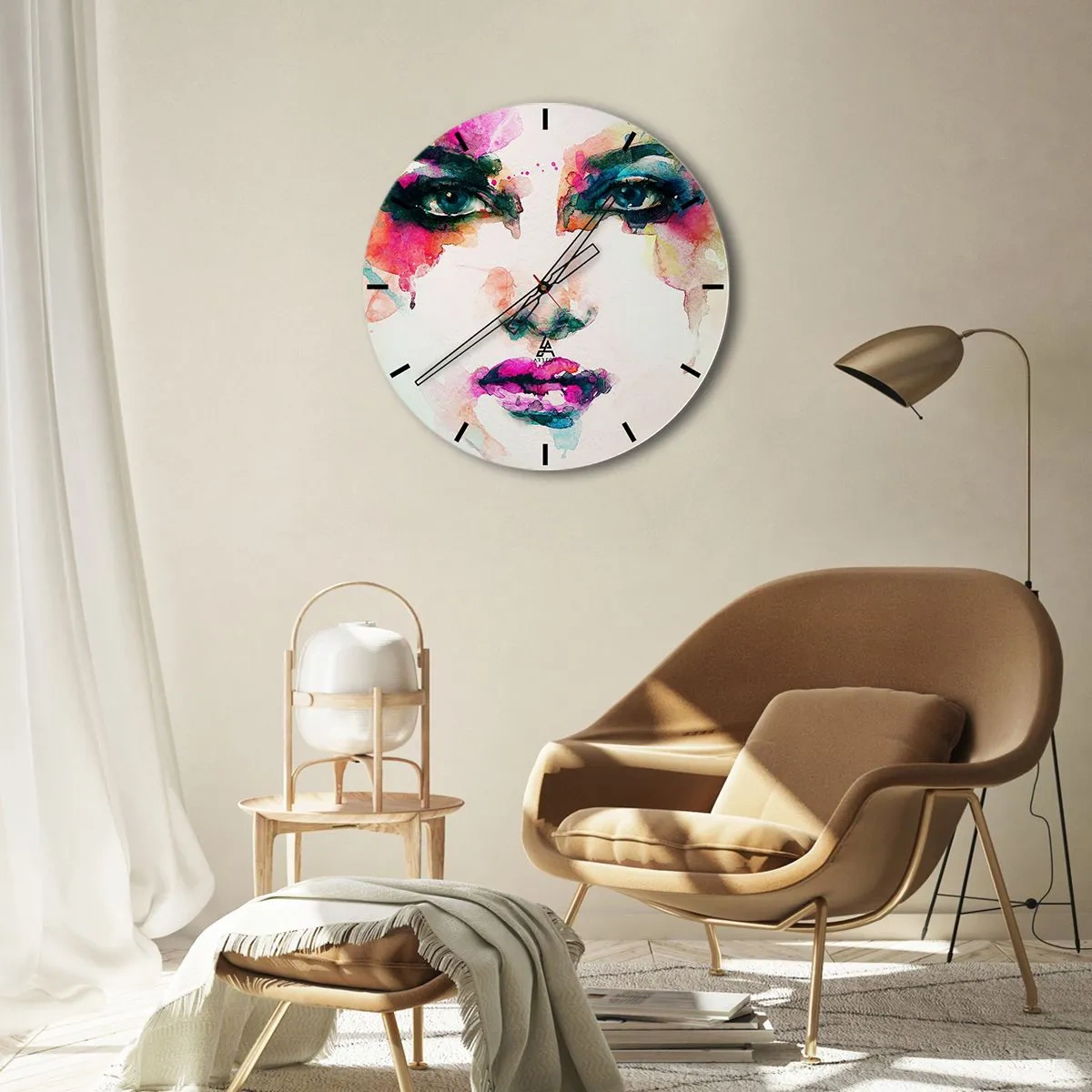 Ceas de perete - Ceas pe sticlă - Portret colorat al unei femei în stil acuarelă, culori intense - 30x30cm - Portret pictat cu un curcubeu - Decorațiune modernă pentru perete pentru living, bucătărie și dormitor ARTTOR