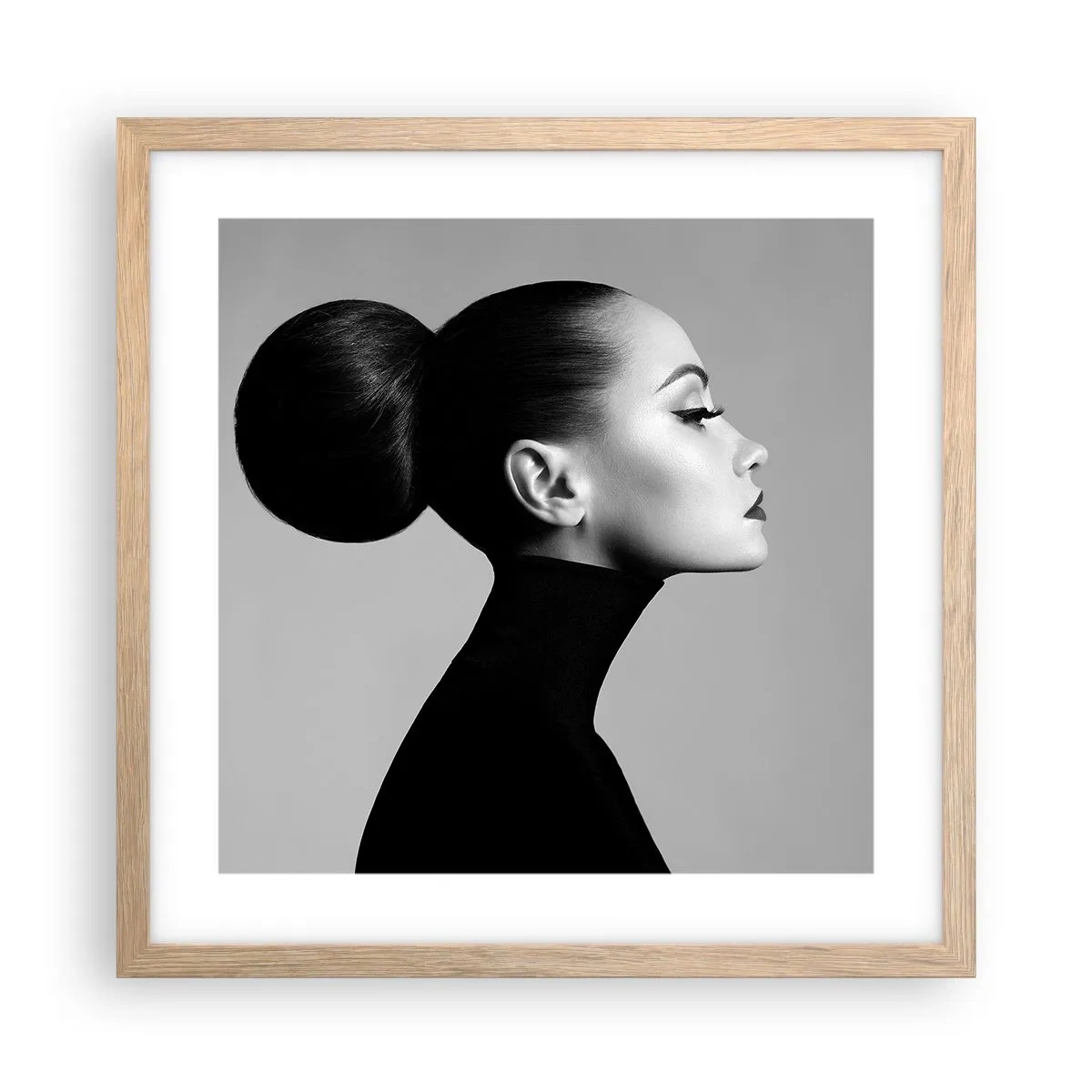 Poster în ramă de stejar deschis - Nefertiti contemporană - 40x40 cm
