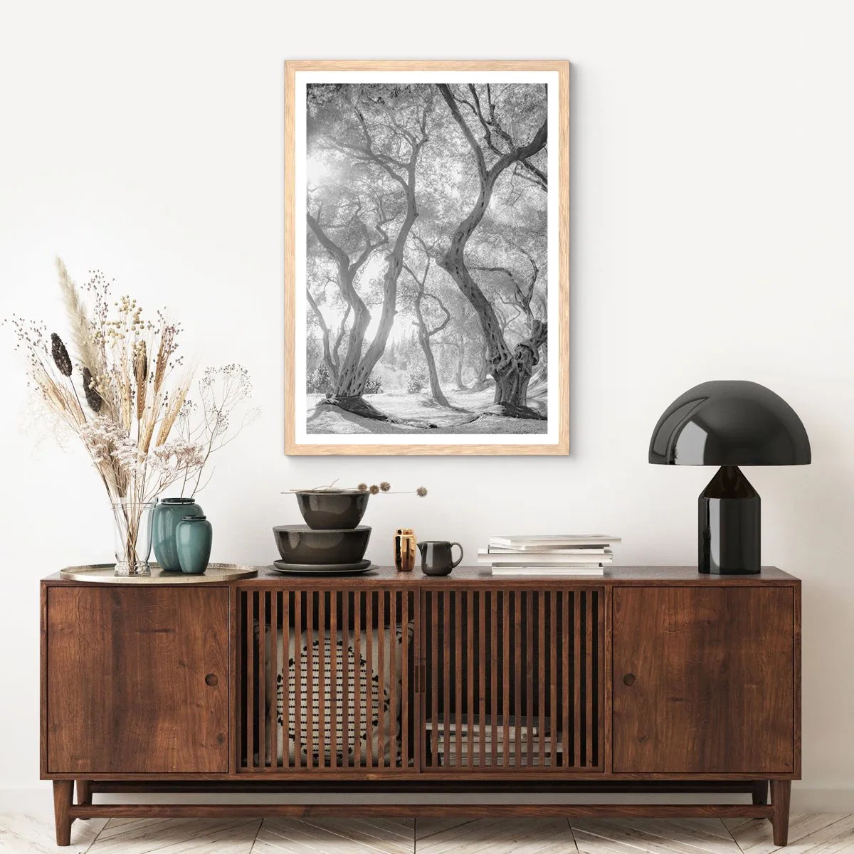 Poster în ramă de stejar deschis - Într-o livadă de măslini - 50x70 cm