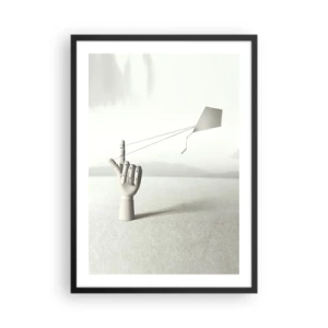 Poster în ramă neagră - O mână de lemn cu un zmeu pe un fundal luminos - 50x70cm - Încercare de forță - Decorațiune modernă pentru perete pentru living și dormitor ARTTOR