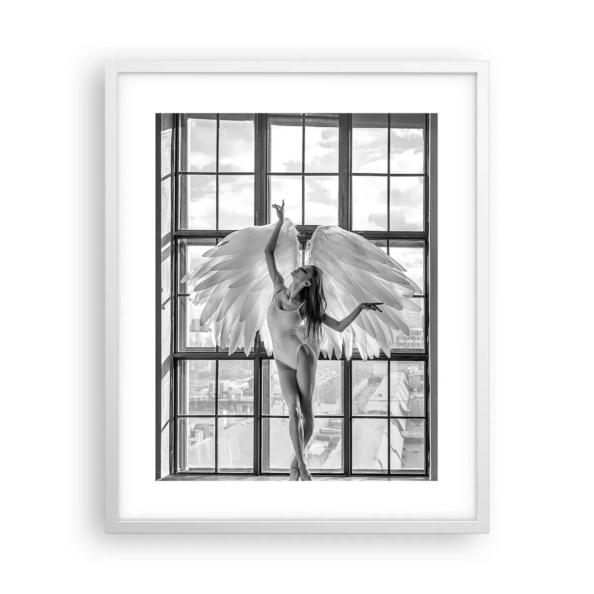 Poster în ramă albă - Orașul îngerilor dansatori? - 40x50 cm