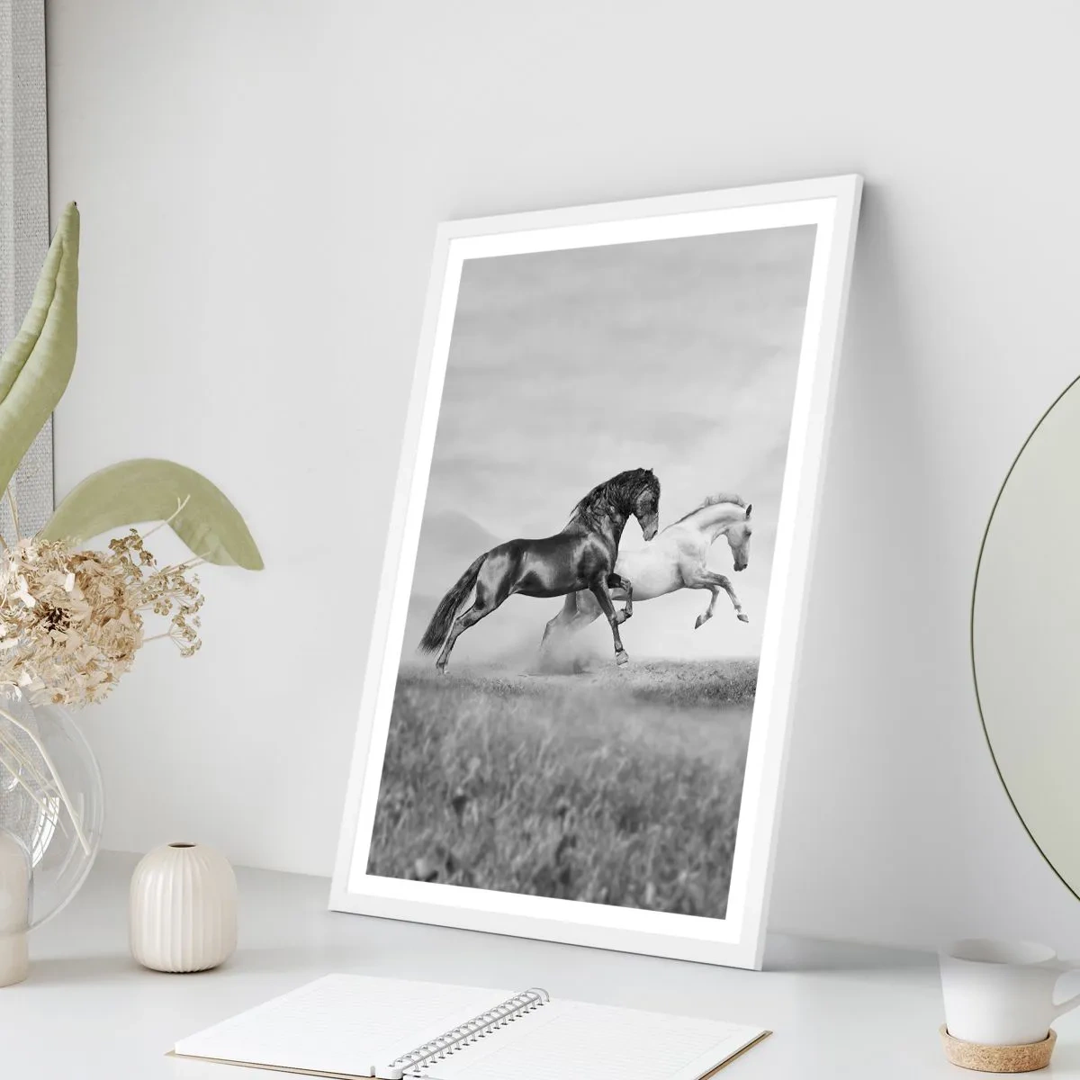 Poster în ramă albă - Îngeri și demoni - 70x100 cm