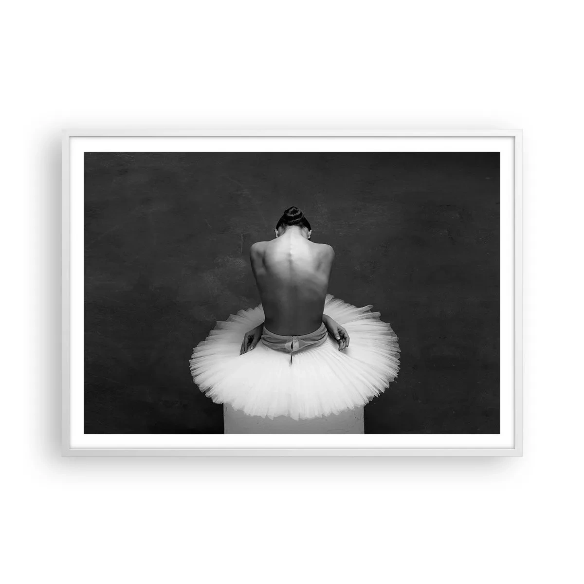 Poster în ramă albă - Chiar înflorește - 100x70 cm