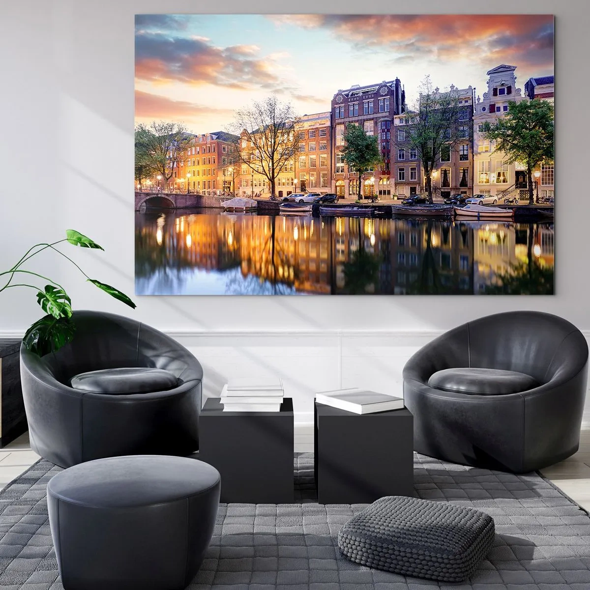 Tablou pe sticlă - Canalul din Amsterdam la apus cu reflexie în apă - 70x50cm - Frumusețe olandeză sobră și calmă - Decorațiune modernă pentru perete pentru living și dormitor ARTTOR