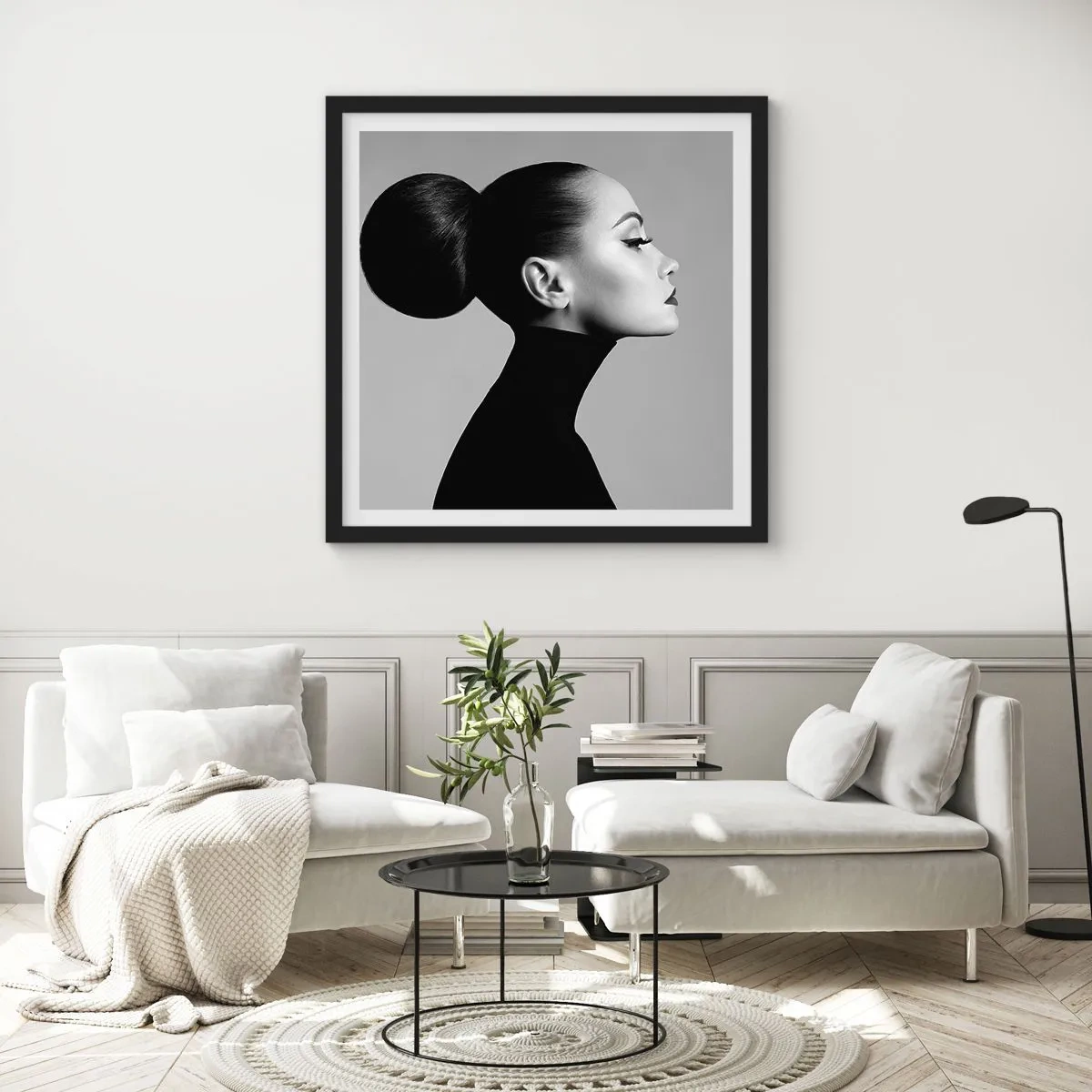 Poster în ramă neagră - Nefertiti contemporană - 60x60 cm