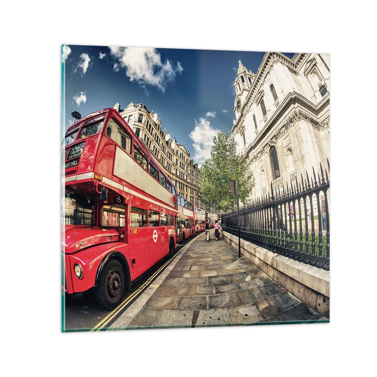 Tablou pe sticlă - Stradă din Londra în gri și roșu - 40x40 cm