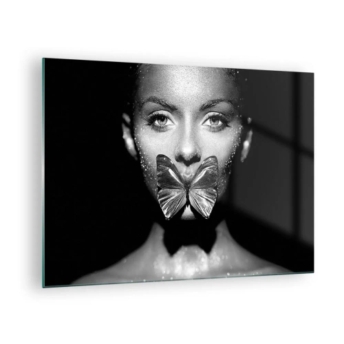 Tablou pe sticlă - Portret de femeie cu un fluture pe buze, alb-negru - 70x50cm - Sărut de fluture - Decorațiune modernă pentru perete pentru living și dormitor ARTTOR