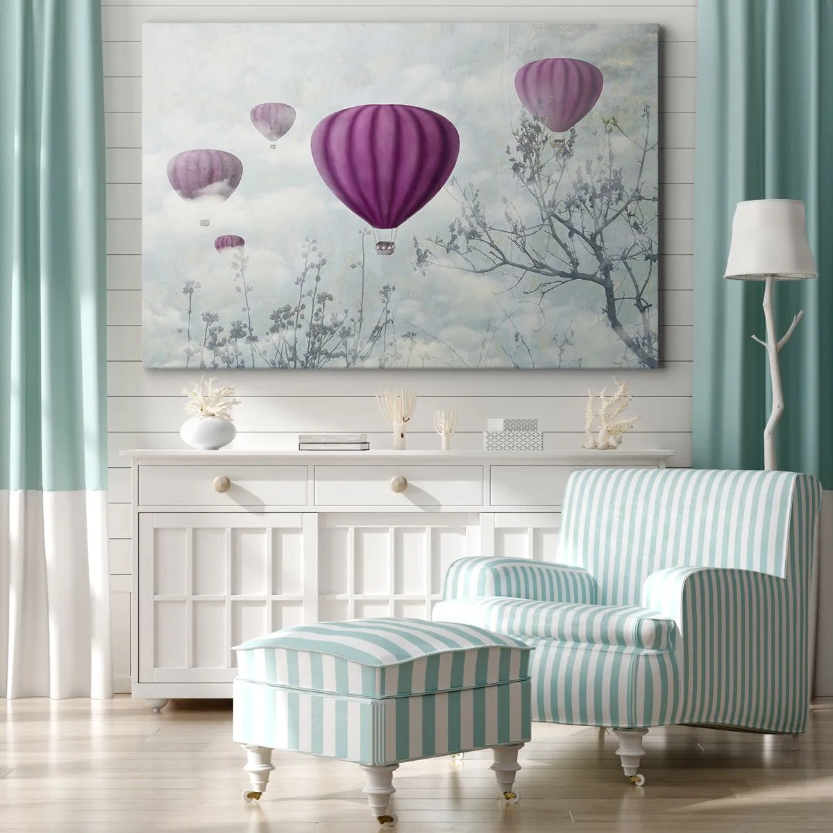 Tablou pe pânză Canvas - Baloane mov plutind deasupra copacilor în nori - 70x50cm - Ca niște nave pe cer - Decorațiune modernă pentru perete pentru living și dormitor ARTTOR