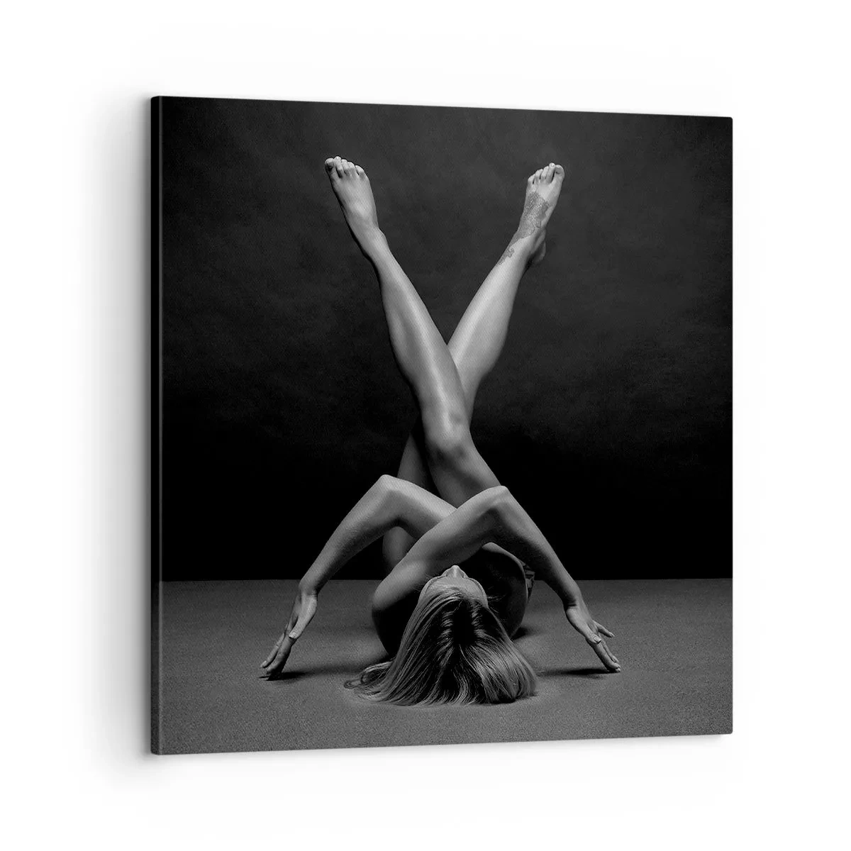 Tablou pe pânză - Geometria nudității - 60x60 cm