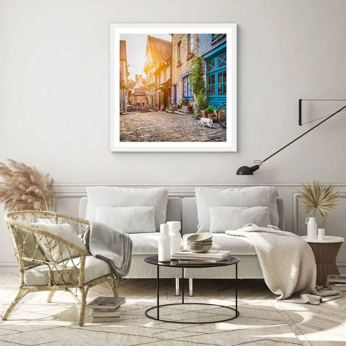 Poster în ramă albă - Fantoma albă a orașului - 30x30 cm