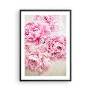 Poster în ramă neagră - Un buchet de bujori roz pe un fundal deschis - 50x70cm - În luxul roz - Decorațiune modernă pentru perete pentru living și dormitor ARTTOR