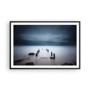 Poster în ramă neagră - Un lac în ceața calmă - 91x61 cm