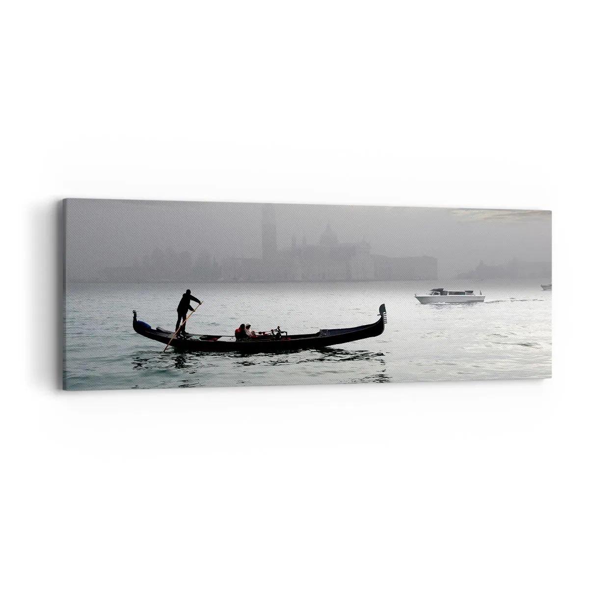 Tablou pe pânză - Un oraș fabulos de apă și ceață - 90x30 cm