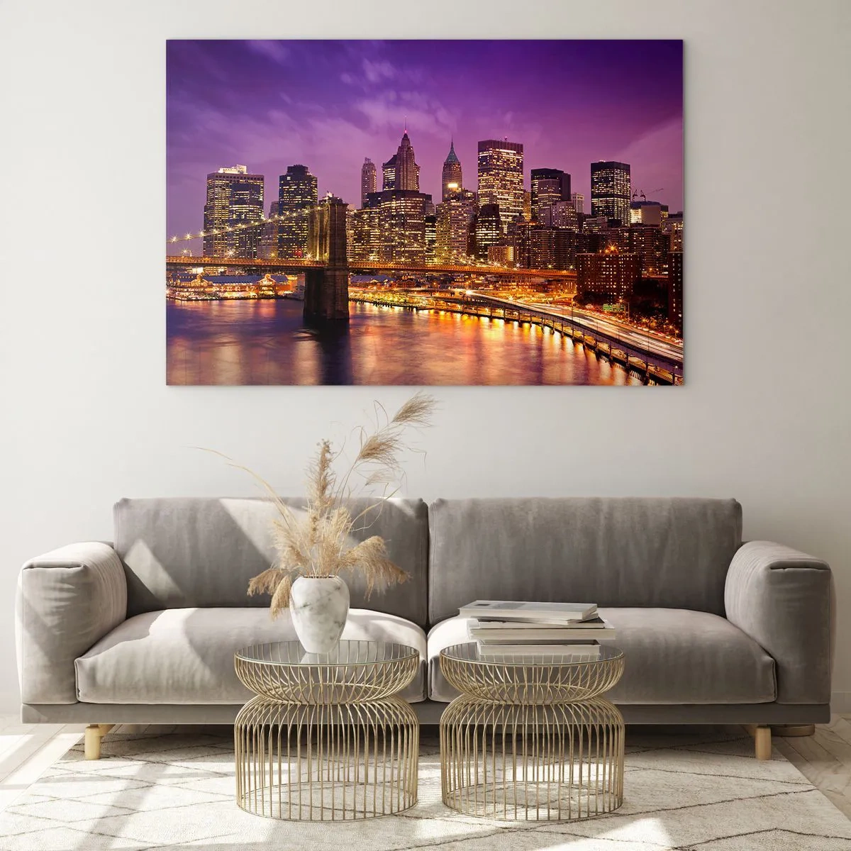 Tablou pe sticlă - Vedere de seară a orașului New York cu podul Brooklyn - 70x50cm - Manhathannul mov-auriu - Decorațiune modernă pentru perete pentru living și dormitor ARTTOR