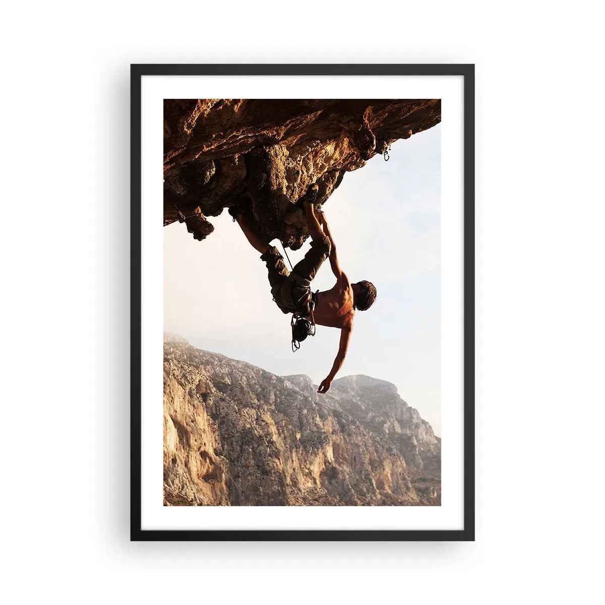 Poster în ramă neagră - Escaladă la soare - 50x70cm - Lumea s-a micșorat într-un pumn pe un afloriment de bolovani - Decorațiune modernă pentru perete pentru living și dormitor ARTTOR