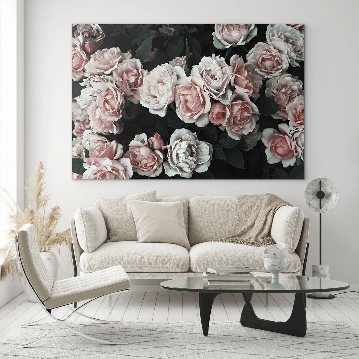 Tablou pe sticlă - Prim-plan al unui buchet de trandafiri roz pe un fundal închis - 70x50cm - Ansamble de trandafiri - Decorațiune modernă pentru perete pentru living și dormitor ARTTOR
