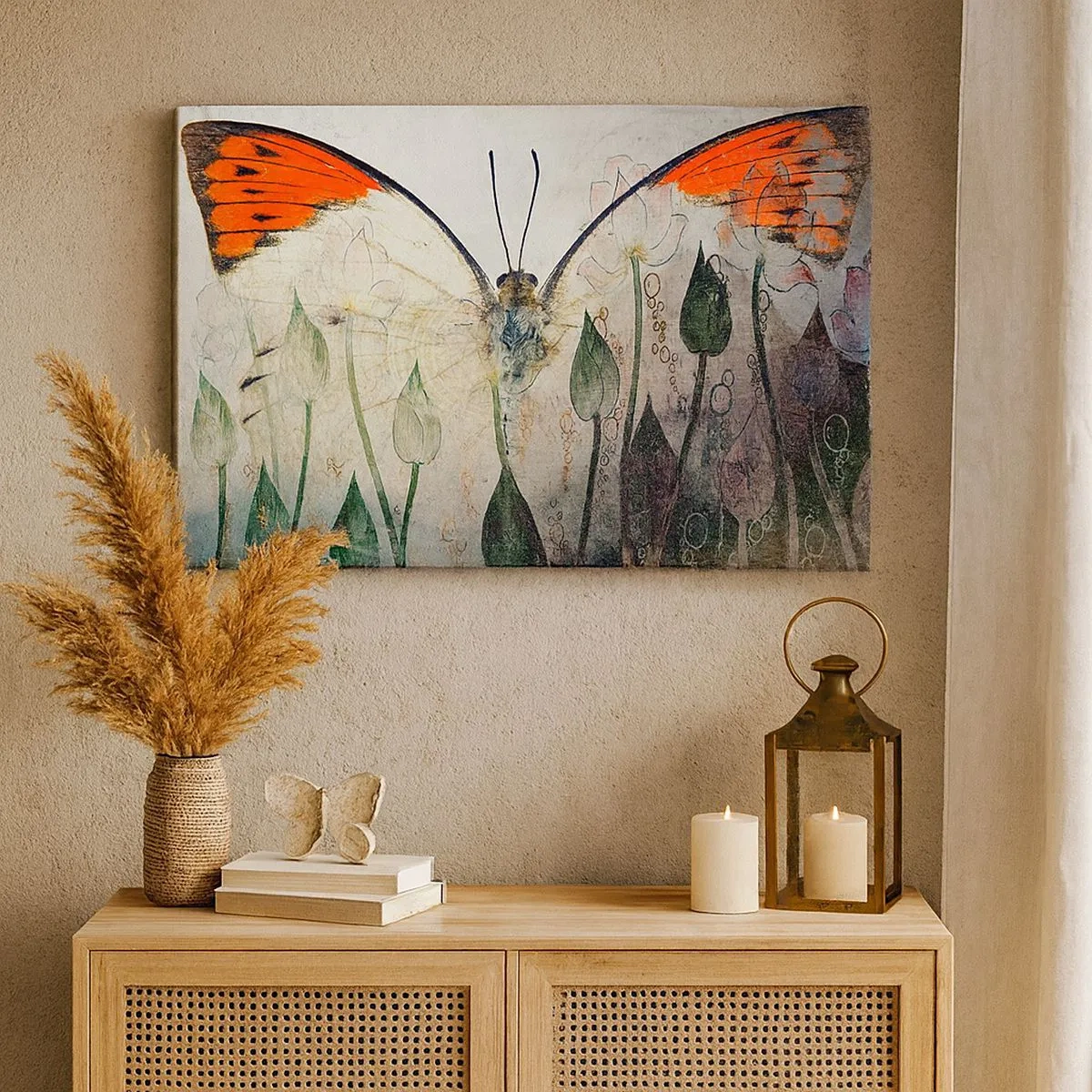 Tablou pe pânză Canvas - Un fluture cu aripi portocalii pe un fundal de flori stilizate. - 70x50cm - Unde fluturele se leagănă pe iarbă - Decorațiune modernă pentru perete pentru living și dormitor ARTTOR