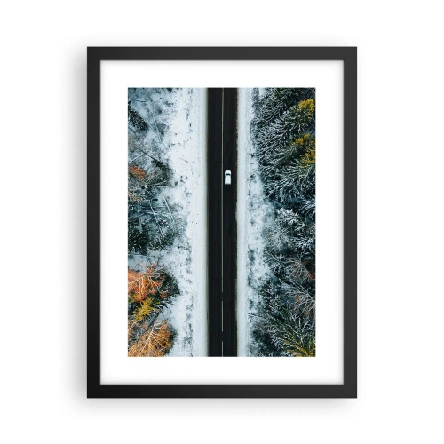 Poster în ramă neagră - Prin pădurea de iarnă - 30x40 cm