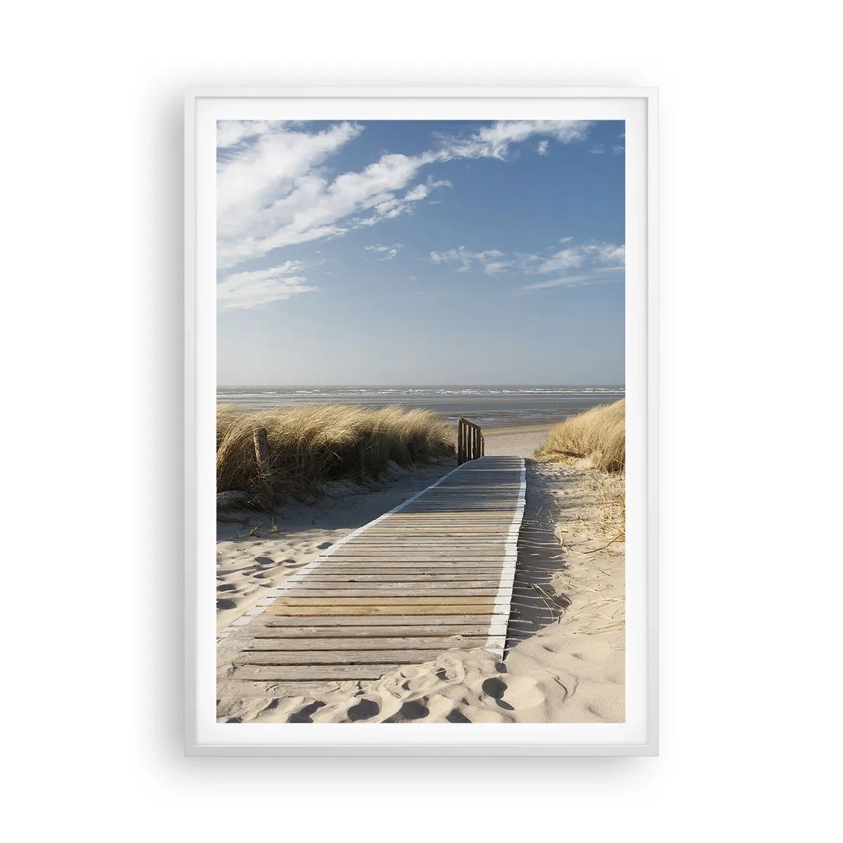 Poster în ramă albă - În spatele dunei, în zumzetul ierbii - 70x100 cm