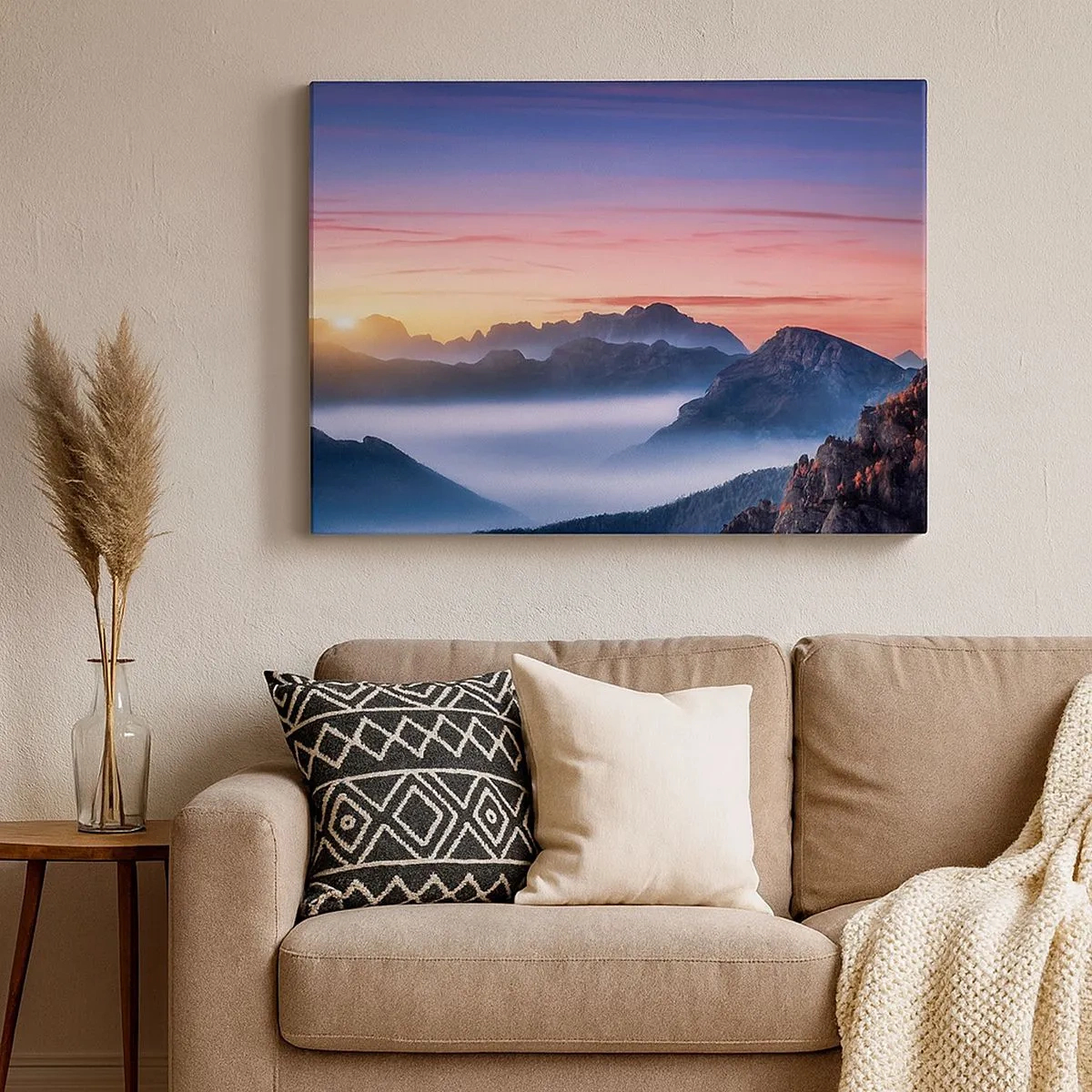 Tablou pe pânză Canvas - Peisaj montan la răsărit cu ceață în văi - 70x50cm - Peste văi - Decorațiune modernă pentru perete pentru living și dormitor ARTTOR