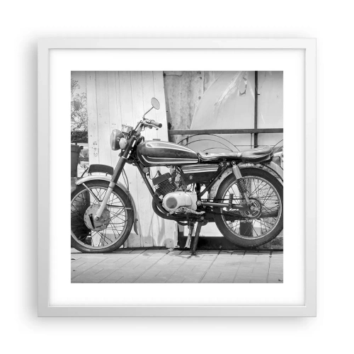 Poster în ramă albă - Clasicul înainte de toate - 40x40 cm