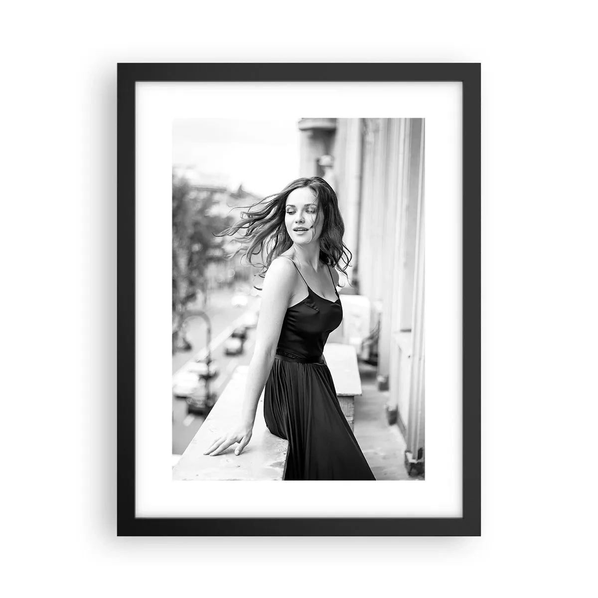 Poster în ramă neagră - Cu siguranță e o fată pariziană - 30x40 cm