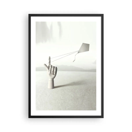 Poster în ramă neagră - O mână de lemn cu un zmeu pe un fundal luminos - 50x70cm - Încercare de forță - Decorațiune modernă pentru perete pentru living și dormitor ARTTOR