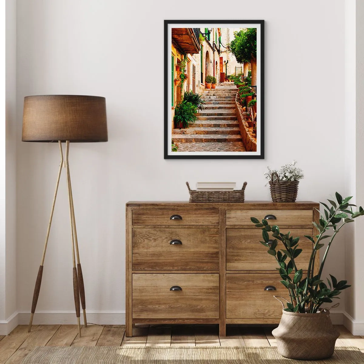Poster în ramă neagră - Farmecul unei străzi mediteraneene - 50x70cm - Magia unei vacanțe în Spania - Decorațiune modernă pentru perete pentru living și dormitor ARTTOR