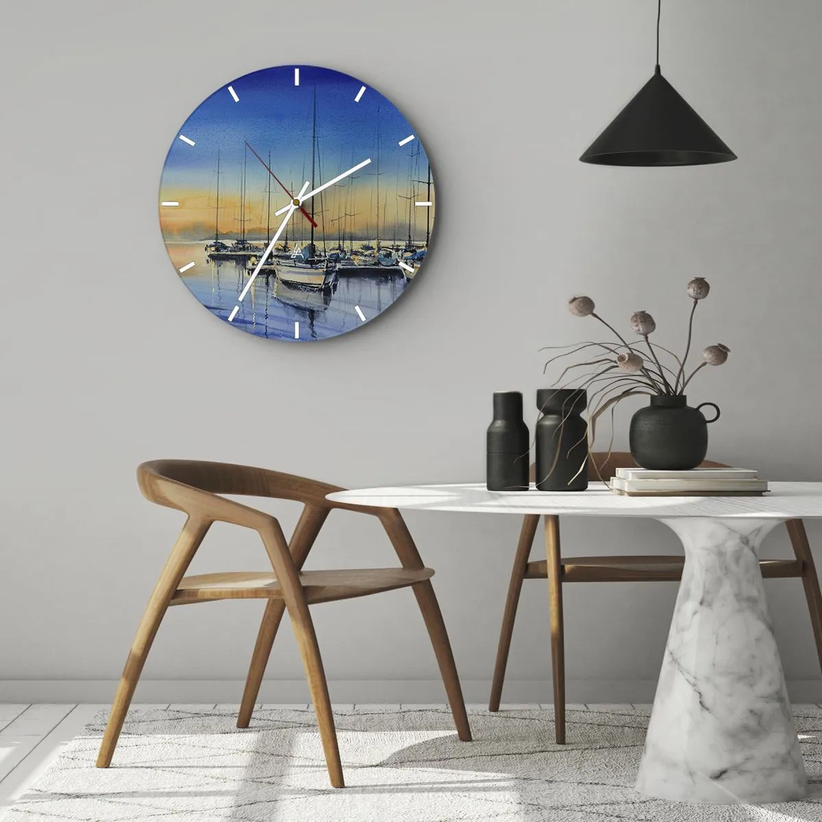 Ceas de perete - Ceas pe sticlă - Bărci cu pânze pe apă la apus, într-un port liniștit - 30x30cm - Sfârșitul unei zile bune - Decorațiune modernă pentru perete pentru living, bucătărie și dormitor ARTTOR