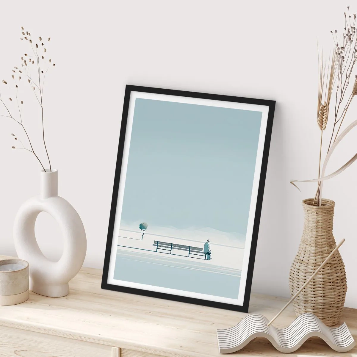 Poster în ramă neagră - persoană așezată pe o bancă într-un peisaj minimalist și liniștit. - 50x70cm - Da, aștept. - Decorațiune modernă pentru perete pentru living și dormitor ARTTOR
