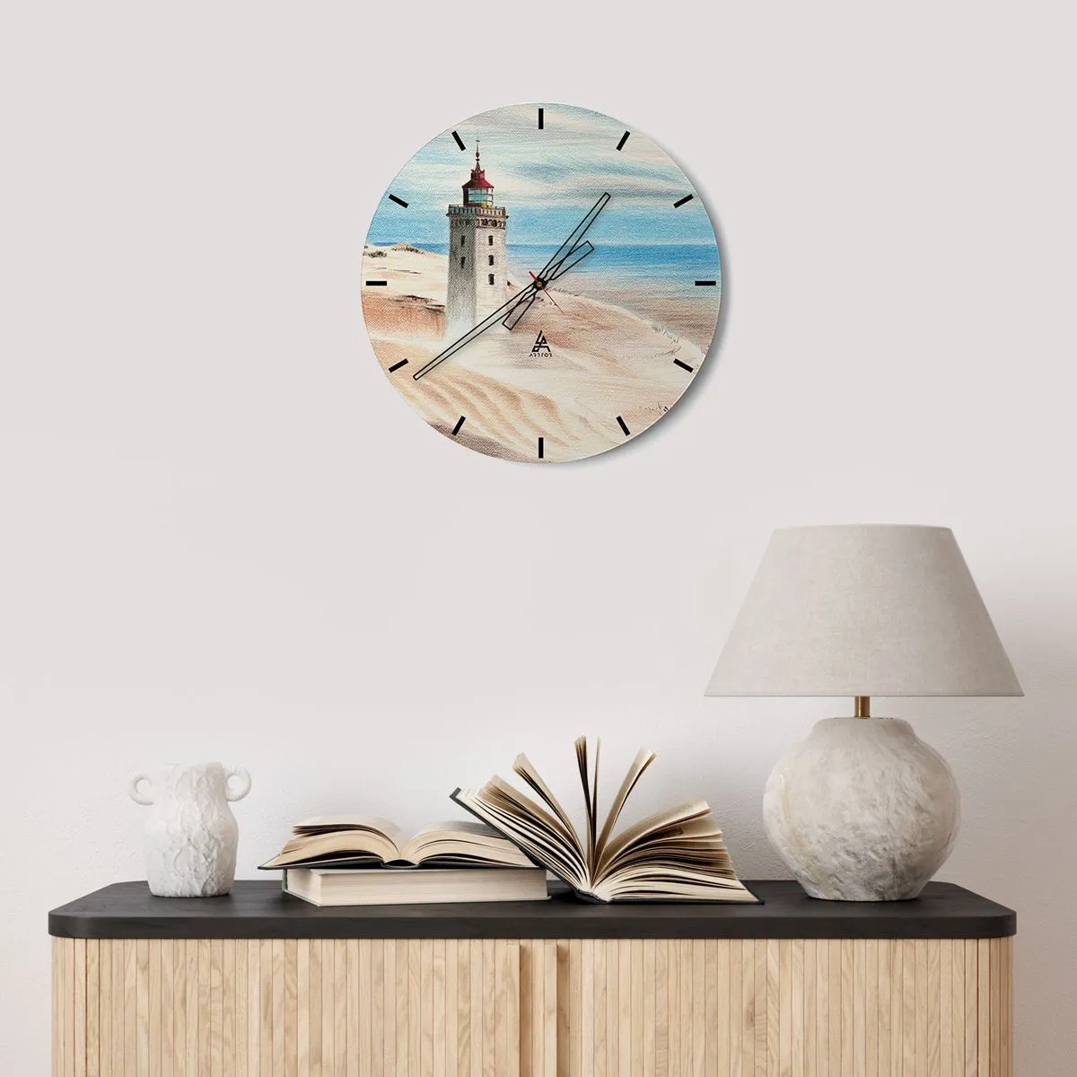 Ceas de perete - Ceas pe sticlă - Un far pe dunele de nisip de lângă mare - 30x30cm - Privind mereu marea - Decorațiune modernă pentru perete pentru living, bucătărie și dormitor ARTTOR